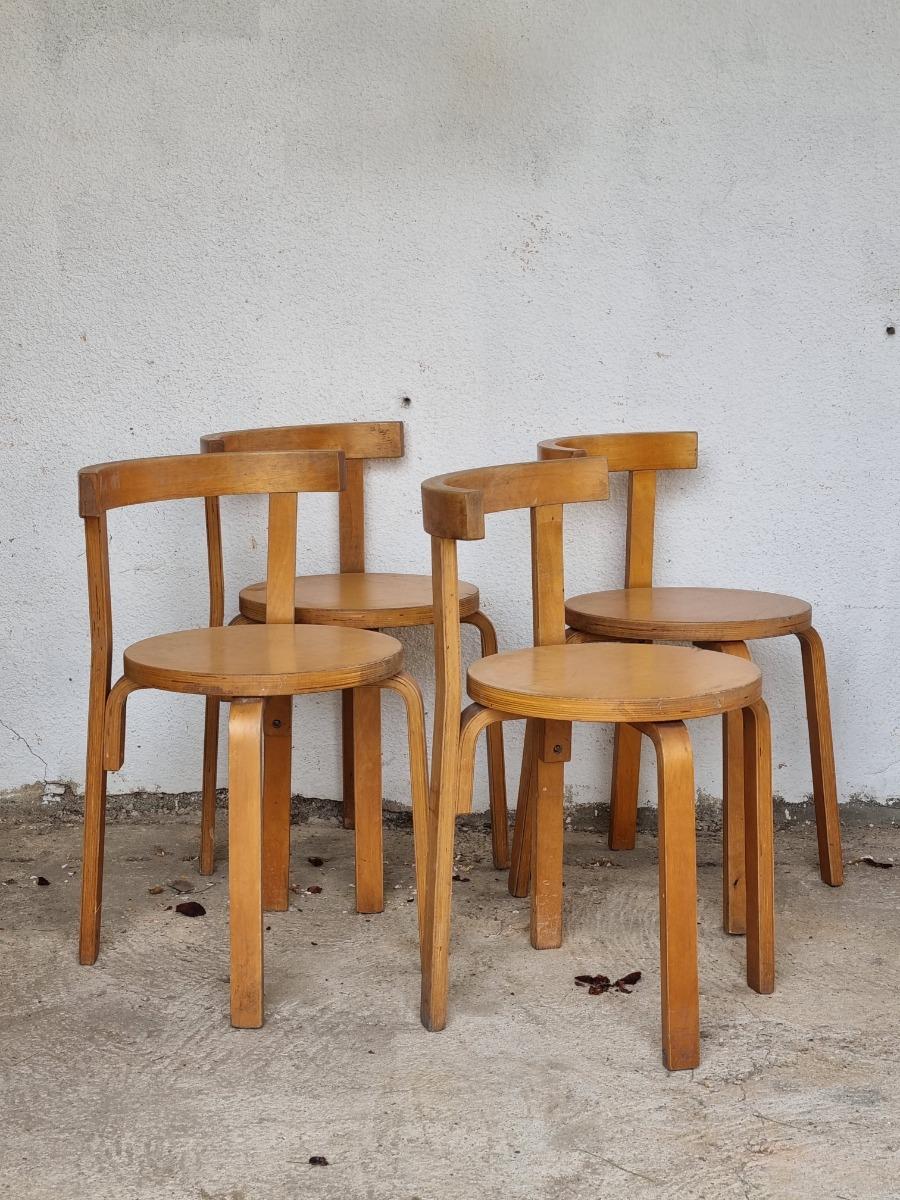 Alvar AALTO  chairs 