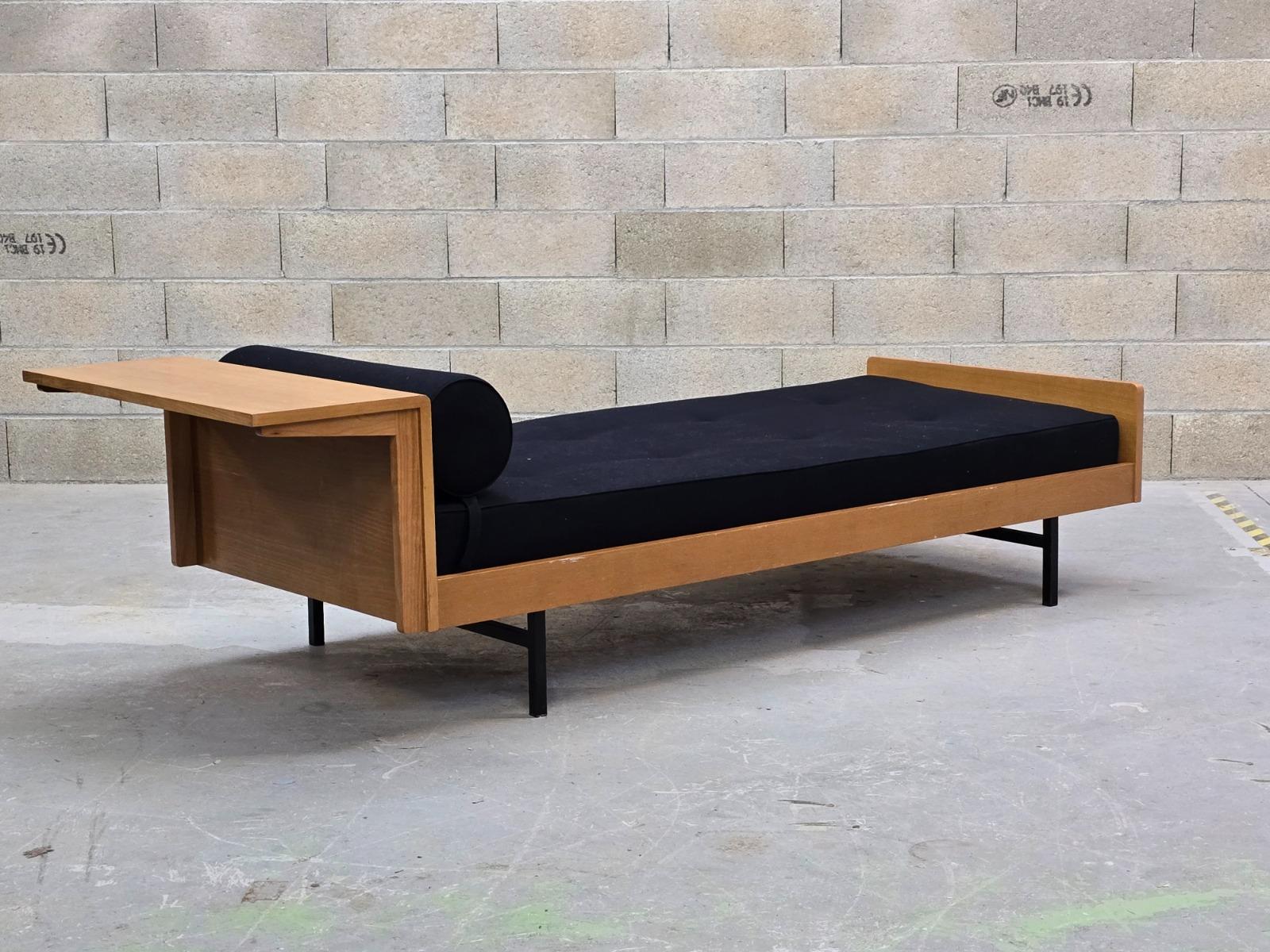 Pierre GUARICHE,  day bed lit 1950s 